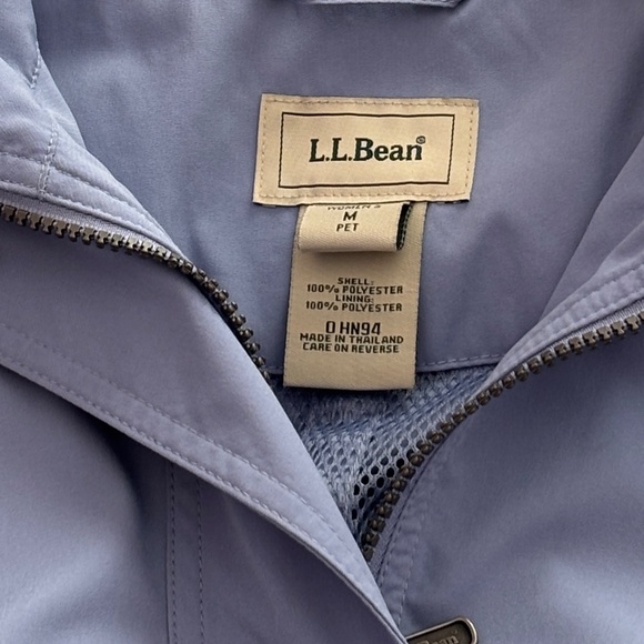 L. L. Bean Hooded Trench Raincoat - Lavender / Periwinkle Size M - Picture 10 of 11